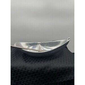 Mariposa Dory Small Server